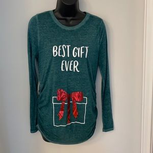 Motherhood Maternity graphic T-shirt